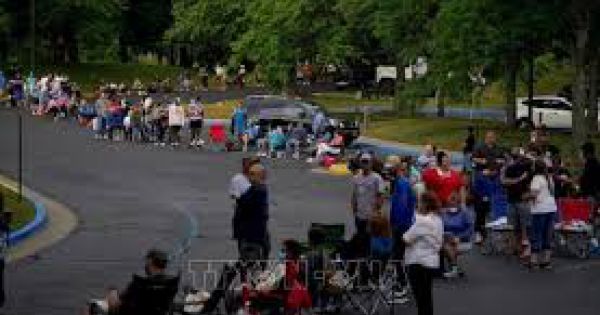 Đại dịch COVID-19 đẩy nhanh tốc độ dịch chuyển trong thị trường lao động