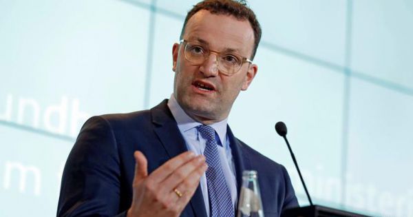 Bộ trưởng Y tế Đức xét nghiệm dương tính với virus SARS-CoV-2