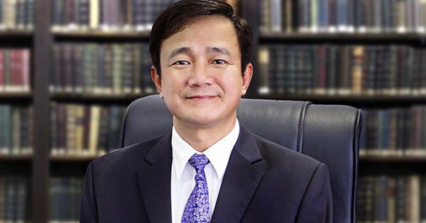 Cách chức Hiệu trưởng Trường Đại học Tôn Đức Thắng