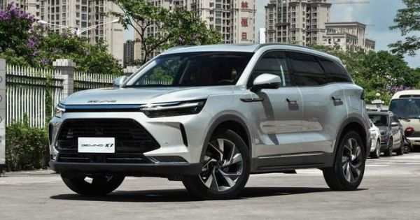 Hầu hết xe Trung Quốc về Việt Nam đều là hàng 