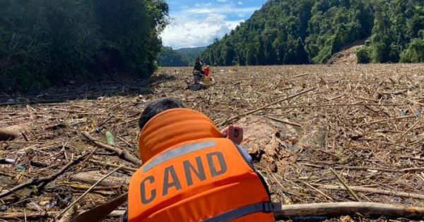 Chuyển hướng tìm kiếm người mất tích ở Trà Leng