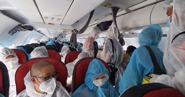 Tiếp tục đưa gần 290 công dân Việt Nam từ Malaysia về nước