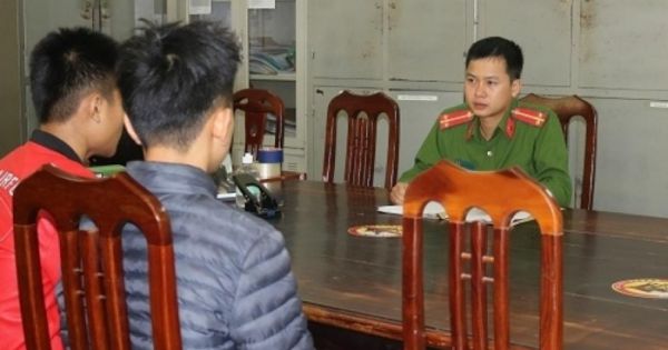 Bắc Kạn: Bắt giữ nhóm học sinh vờ đặt hàng rồi cướp giật ngay trên phố