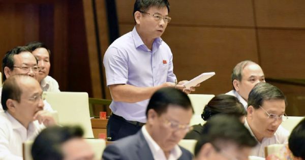 Đại biểu Quốc hội tranh luận lại với Bộ trưởng Trần Tuấn Anh về thủy điện