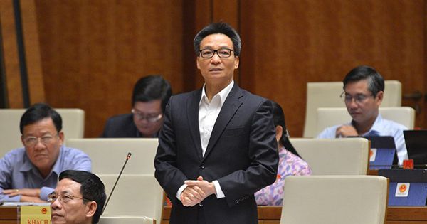 Phó Thủ tướng Vũ Đức Đam, mua vắc xin phòng Covid-19 không dễ