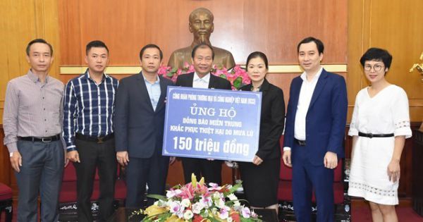 Hơn 318 tỷ đồng ủng hộ và đăng ký ủng hộ các tỉnh miền Trung, Tây Nguyên khắc phục hậu quả lũ lụt