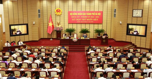 Hội đồng Nhân dân thành phố Hà Nội xem xét điều chỉnh kế hoạch đầu tư công