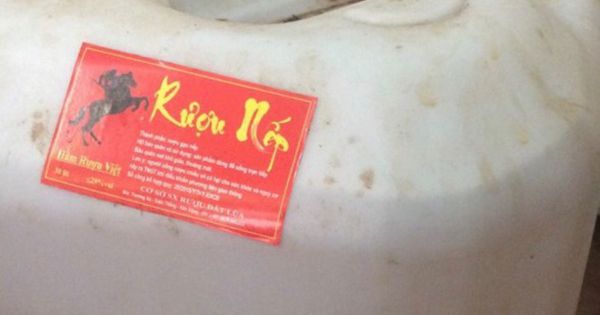 Thu hồi Rượu nếp, Hầm Rượu Việt gây ngộ độc chết người