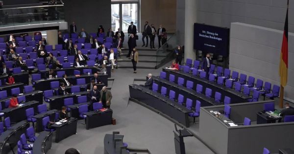 Quốc hội Đức thông qua sửa đổi Luật bảo vệ chống lây nhiễm