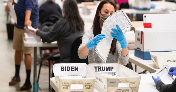 Thêm một hạt của bang Georgia “quên” đếm phiếu bầu cho Trump