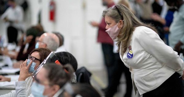 Chiến dịch tranh cử của TT Trump rút đơn kiện ở Michigan