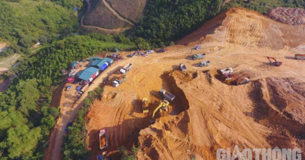 Dự án 500 tỷ ngang nhiên san đồi dù chưa có giấy phép xây dựng ở Hòa Bình