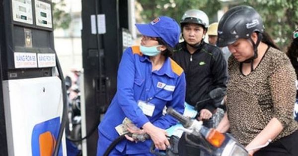 Giá xăng dầu ngày 21/11 tăng cao nhất trong 3 tháng