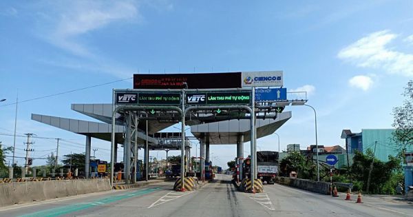 Phương tiện của các đơn vị thuộc Bộ GT-VT phải 'nêu gương' dán thẻ thu phí không dừng