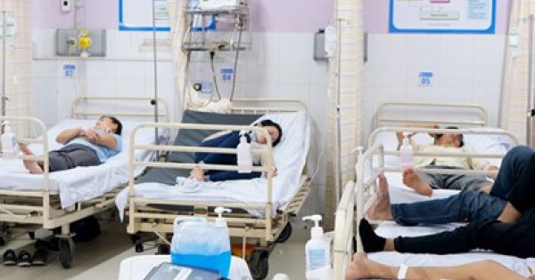 157 người ngộ độc sau khi ăn cỗ khánh thành chùa ở Bắc Ninh