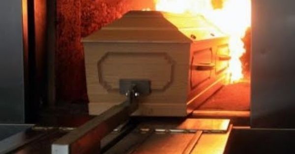 Sự thật vụ bé gái 4 tháng tuổi còn thở được đưa đến nhà hỏa táng