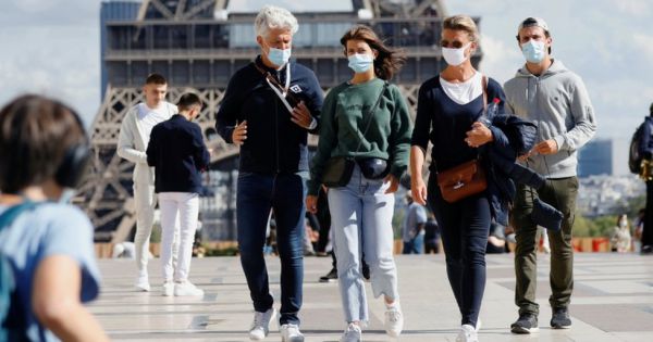 Covid-19: Thế giới tiến sát mốc 62 triệu ca nhiễm, Pháp nới lỏng phong tỏa