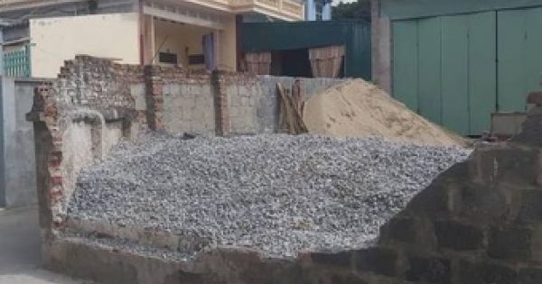 Khởi tố vụ án tường bao nhà dân đổ đè chết nữ sinh lớp 6 tại Thái Bình