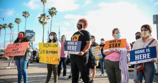 Thẩm phán liên bang Mỹ ra phán quyết khôi phục chương trình bảo hộ nhập cư DACA