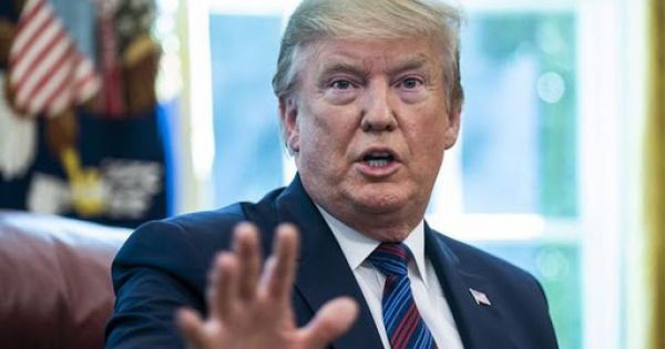 Ông Trump bị cáo buộc đưa ra thông tin sai lệch về kết quả bỏ phiếu