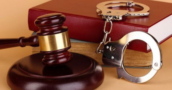 Khởi tố nguyên phó chủ tịch UBND quận Bình Thủy