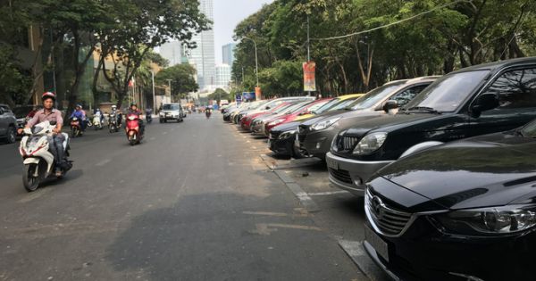 Thanh niên xung phong TP HCM được toàn quyền thu phí đậu ôtô dưới lòng đường