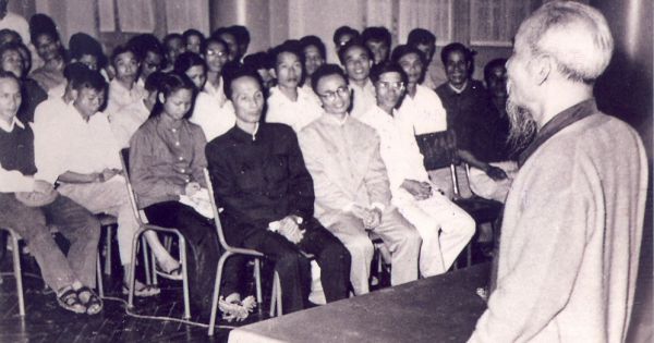 Chữa “bệnh quan liêu” của cán bộ, đảng viên theo tư tưởng Hồ Chí Minh