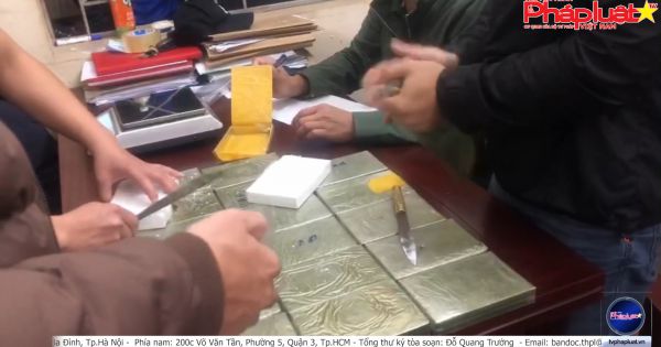 Nghệ An: Bị bắt khi mang 19 bánh heroin đi tiêu thụ