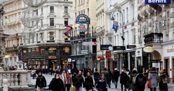 Áo ban bố lệnh phong tỏa