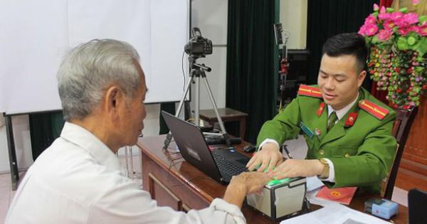 Công an Hà Nội cấp căn cước công dân lưu động
