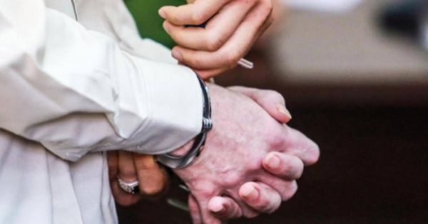 Bắt Phó Cục trưởng Cục Quản lý thị trường Phú Thọ cùng 3 đồng phạm