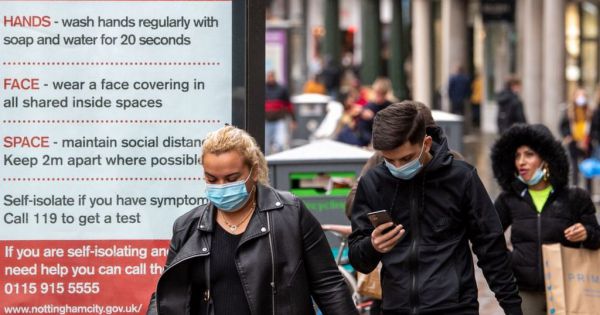 Covid-19: Số ca nhiễm mới tại Anh tăng kỉ lục