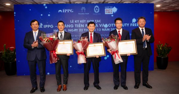 “Vua hàng hiệu” Johnathan Hạnh Nguyễn “bắt tay” với Lotte sẽ đón 20 triệu du khách/ năm