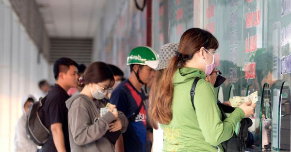 Vé xe Tết tăng 60%