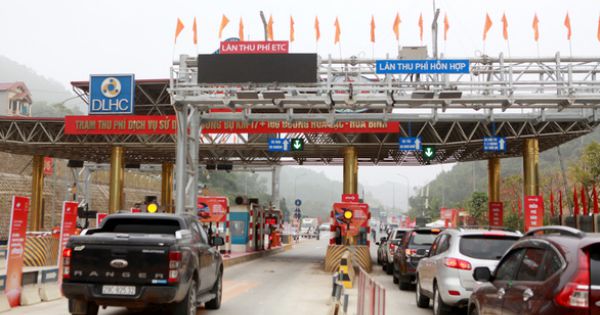 Đồng loạt triển khai thu phí không dừng ở 35 trạm trên cả nước