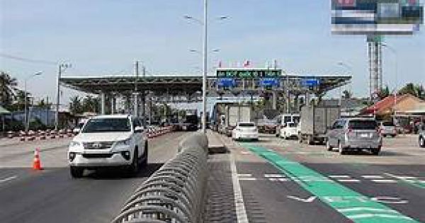 Bộ Giao thông Vận tải quyết lộ trình thu phí không dừng ở các trạm đặc thù
