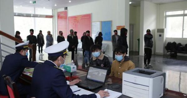 Biên phòng Lai Châu phát hiện 31 người vượt biên về Việt Nam ăn Tết
