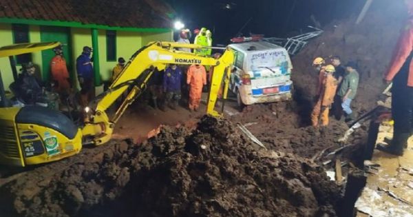 Sạt lở đất ở Indonesia, ít nhất 30 người thương vong