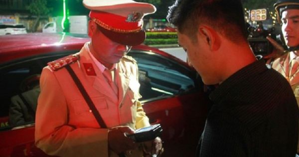 Thừa Thiên - Huế: Trong 1 năm phạt về vi phạm nồng độ cồn, thu hơn 8 tỷ đồng