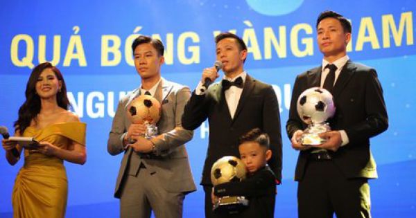 Văn Quyết vượt qua Quế Ngọc Hải, Bùi Tiến Dũng giành Quả bóng Vàng