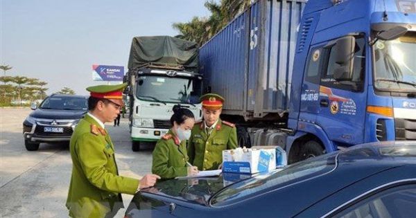 Hơn 300 tấn hàng lậu bị Công an Hải Dương bắt giữ