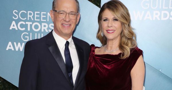 Tom Hanks dẫn chương trình đặc biệt trong ngày tổng thống nhậm chức