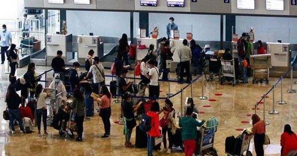 Philippines gia hạn lệnh cấm nhập cảnh sau ca mắc biến thể SARS-CoV-2 đầu tiên