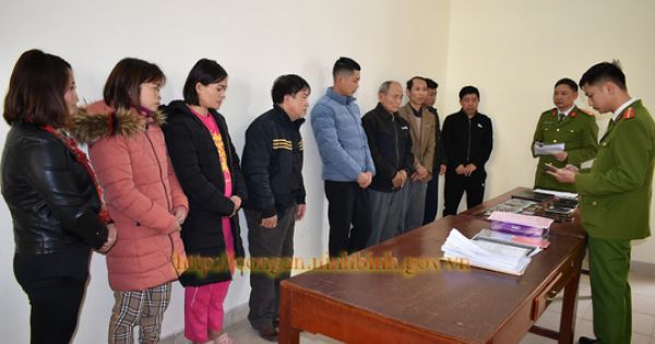 Phá đường dây ghi lô đề tiền tỉ, bắt 11 người