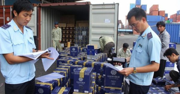 Hải quan TP.HCM muốn thu hồi gần 1.400 tỷ đồng nợ thuế khó đòi