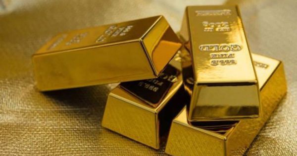 Giá vàng ngày 21/1 tăng vọt, tiến sát ngưỡng. 1.900 USD/ounce