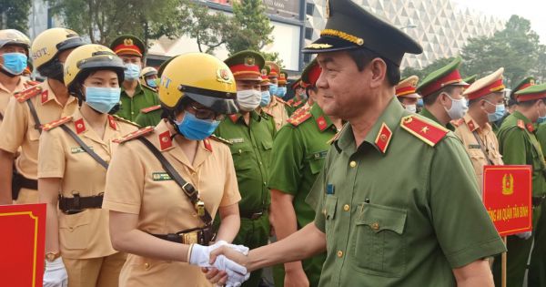 Triển khai phương án tổ chức lực lượng vũ trang tại sân bay Tân Sơn Nhất