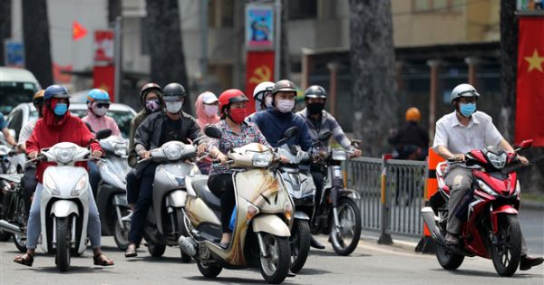 TP.HCM yêu cầu người dân đeo khẩu trang nơi công cộng, xử phạt ai vi phạm