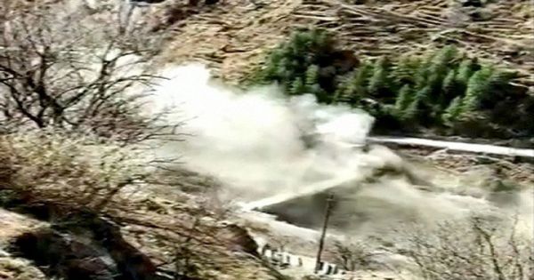 Ít nhất 7 người chết, 170 người mất tích trong vụ vỡ sông băng Himalaya