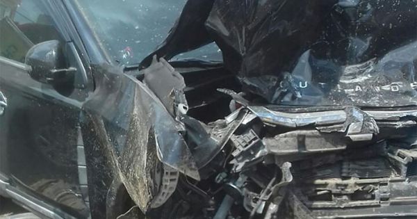 Ôtô khách gây tai nạn liên hoàn, 3 người chết